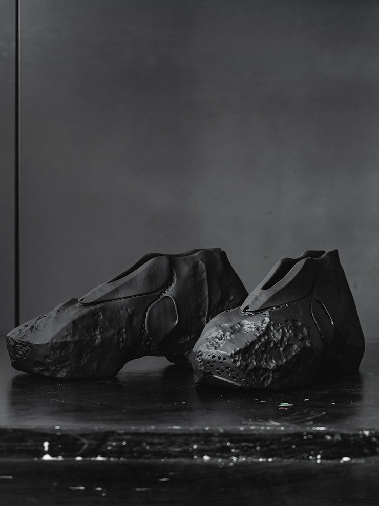 OUTBREAK LAB<br>MENS 3D printed Mid-top shoes / BLACK