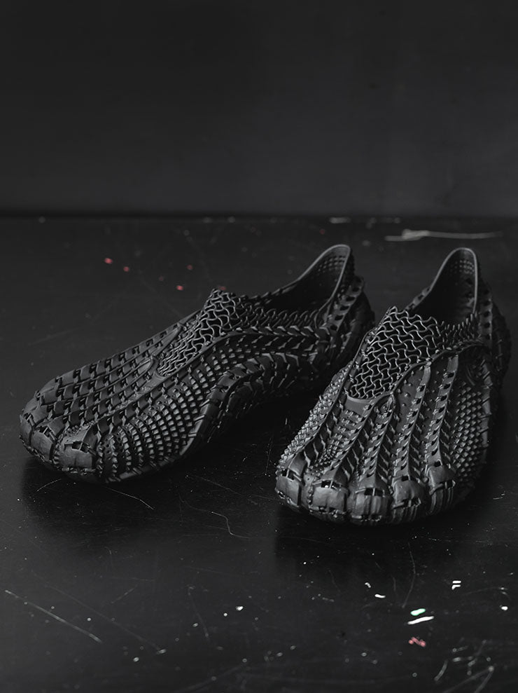 OUTBREAK LAB<br>MENS Barefoot 3D printed indoor training shoes / BLACK