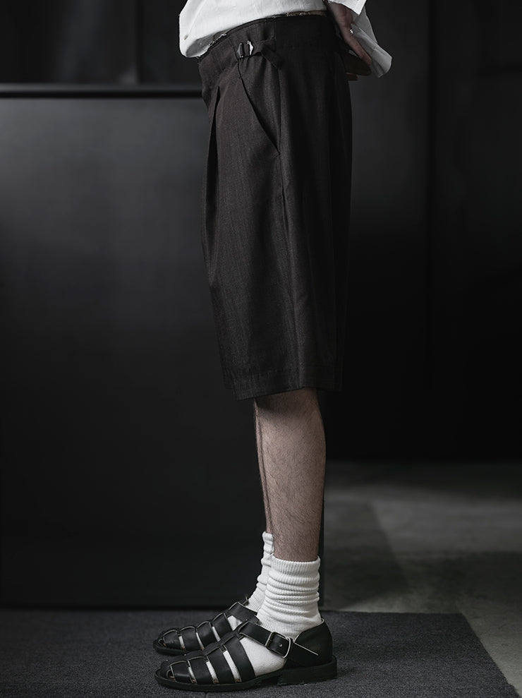 MONAD<br>Murray Tailored Shorts / Brown