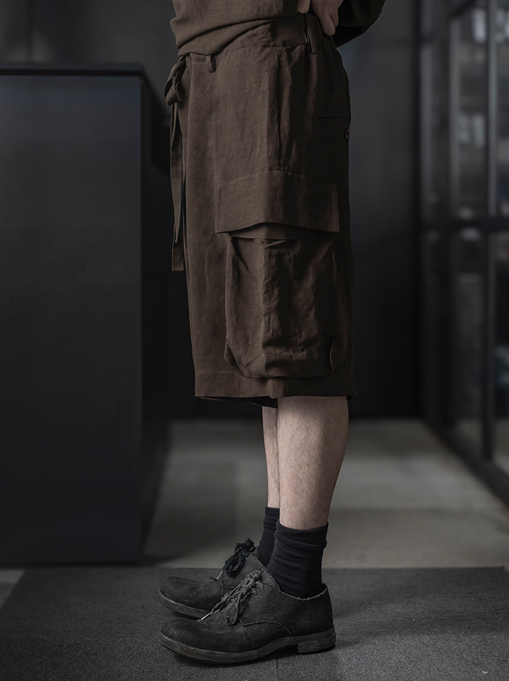 UMA WANG<br> MENS POCKET SHORTS / DARK BROWN