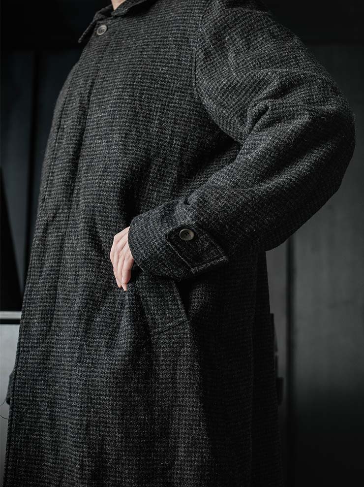 P.R.PATTERSON<br>SPIRAL SLEEVE  SHETLAND TWEED MAC COAT / BLK GRN GRY
