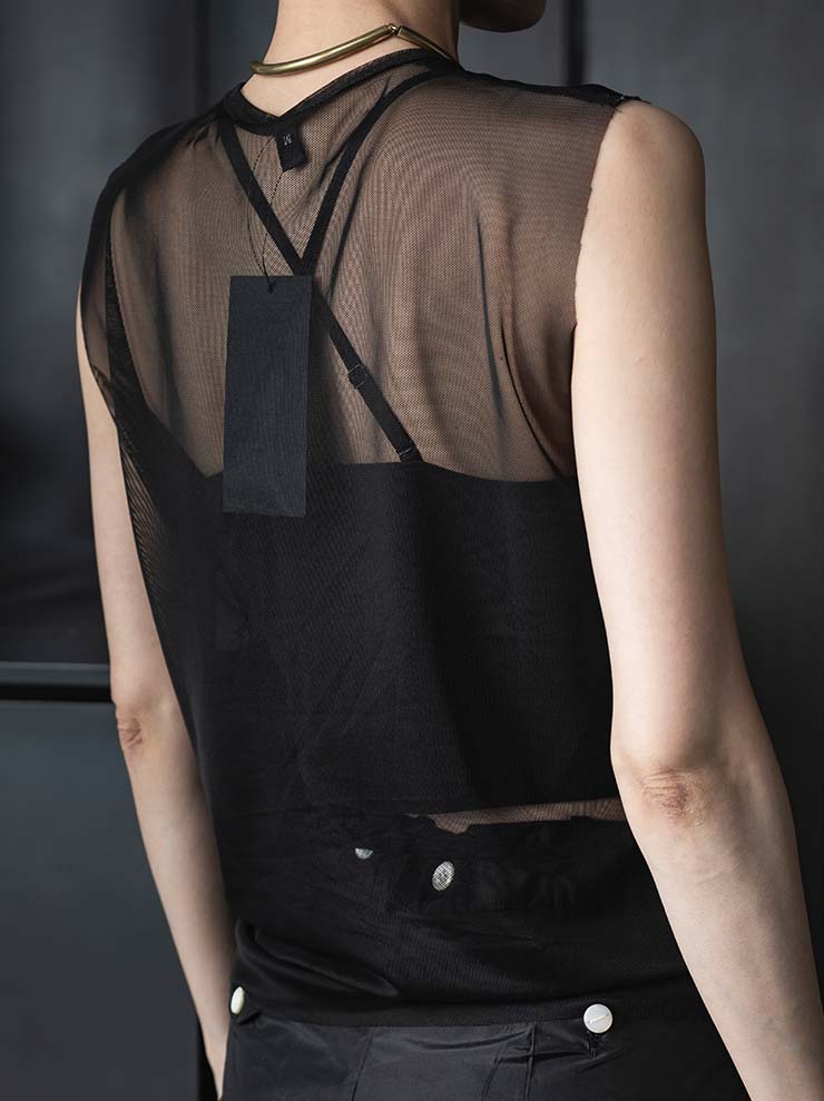 IA LONDON<br>WOMENS FITTED SLEEVELESS MESH TOP / SEMI COUTURE PRINT