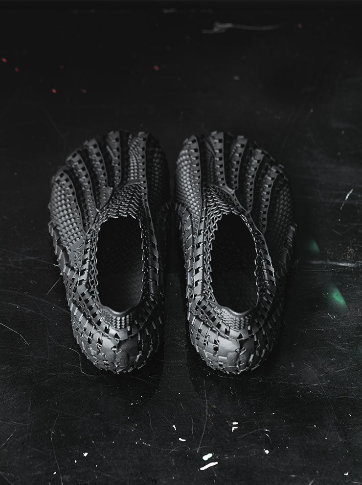 OUTBREAK LAB<br>MENS Barefoot 3D printed indoor training shoes / BLACK