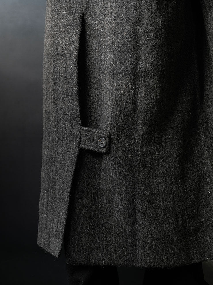 toward(s)<br />MERINO & YAK WOOL BLEND HIGH NECK OVERCOAT / DARK GREY