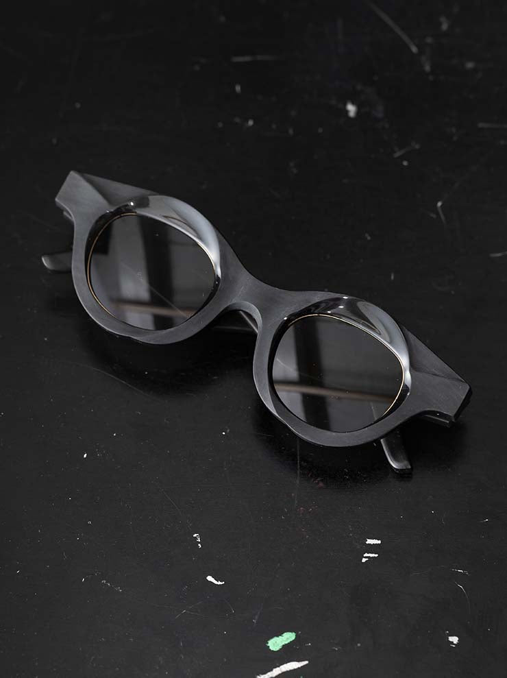 RIGARDS<br/>GENUINE HORN & TITANIUM フレームサングラス / BLACK / RG1063