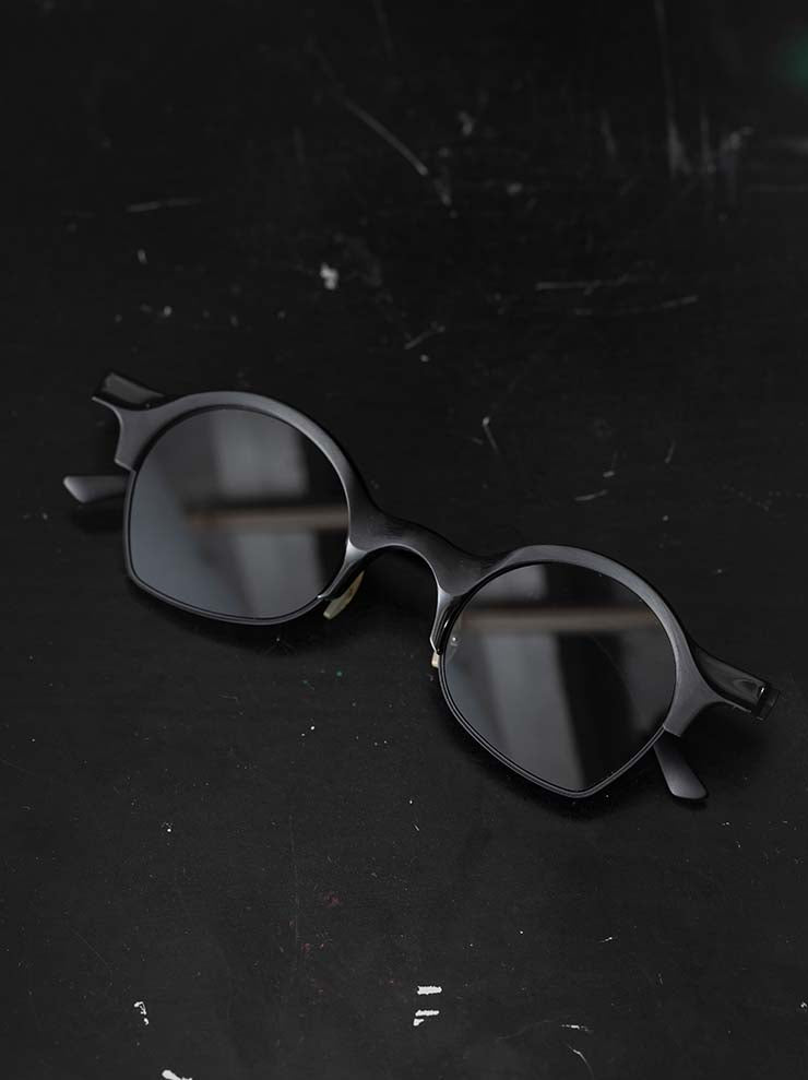 RIGARDS<br/>GENUINE HORN & TITANIUM フレームサングラス / BLACK / RG1928