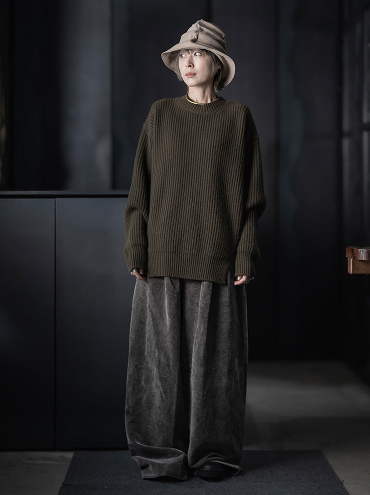 UMA WANG<br>WOMENS CASHMERE OVER TOP / ARMY GREEN