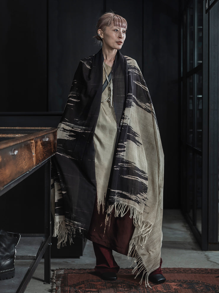 UMA WANG<br> Printed stole / TAN×RED