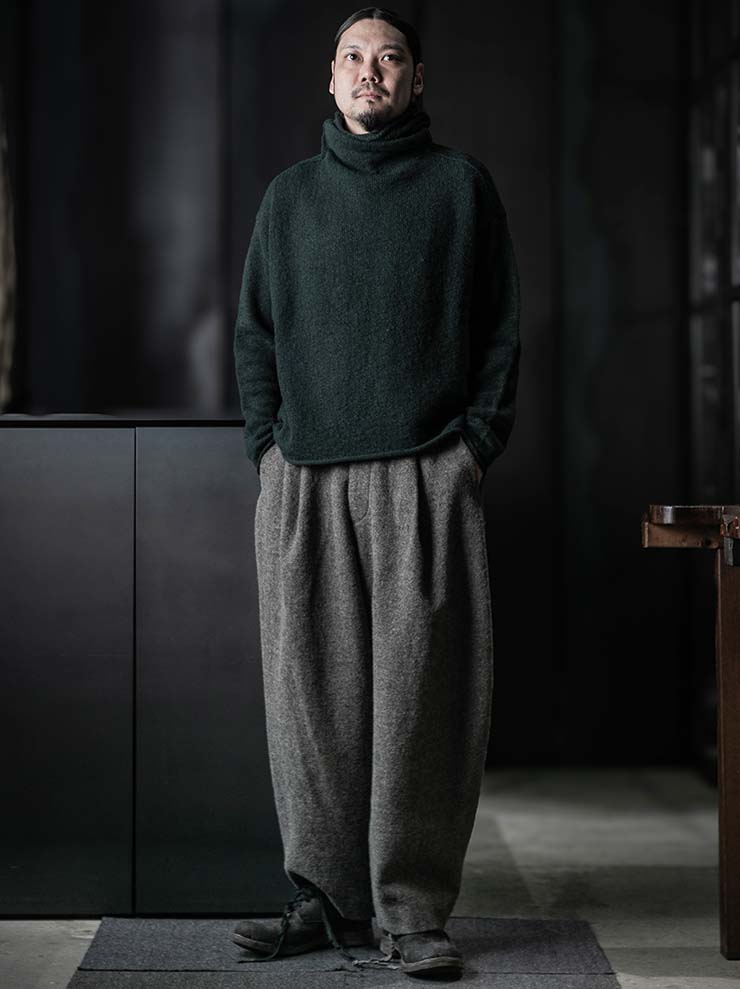 DANIEL ANDRESEN<br>Turtle pullover thapsy / pine