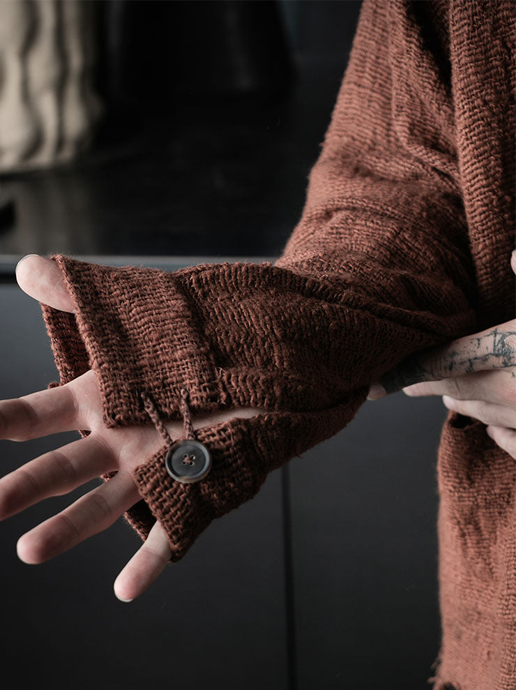 toward(s)<br />CARDIGAN IN MUD DYE TEXTURED COTTON / BRICK