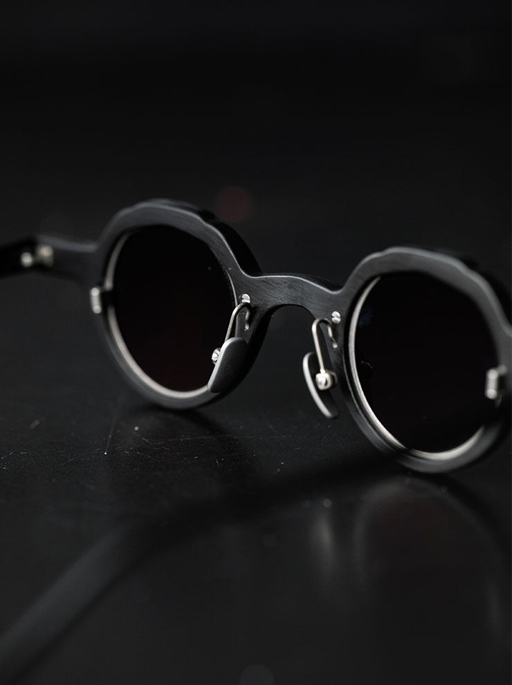 RIGARDS<br>GENUINE HORN フレームサングラス / UNI BLACK & WHITE / RG1064