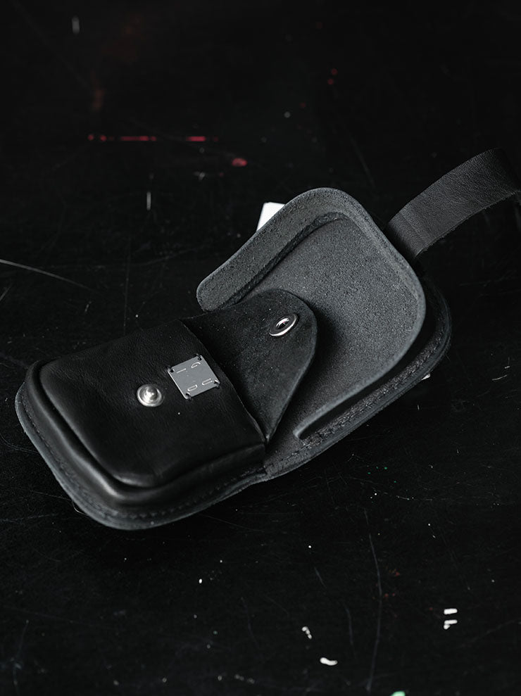 GUIDI<br>レザーコインパース with キーリング W10 BLKT / HORSE FULL GRAIN