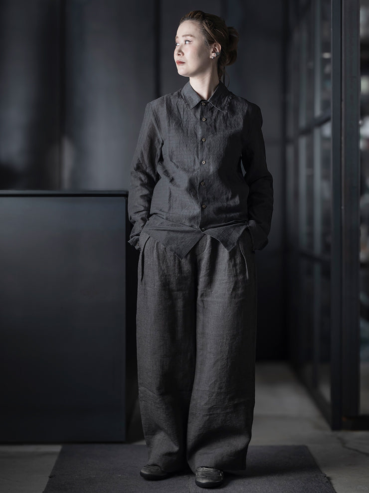 K'ANG<br>UNISEX MIDFIT SHIRTS / DARK GREY