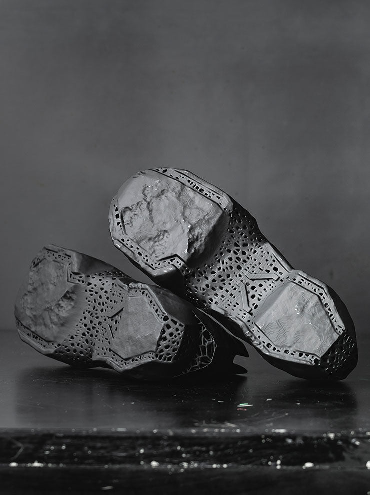 OUTBREAK LAB<br>MENS 3D printed Mid-top shoes / BLACK