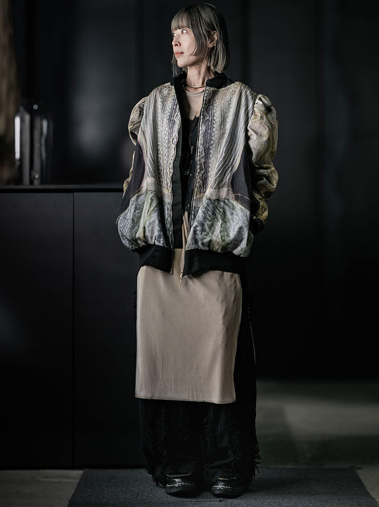 IA LONDON<br>WOMENS VICTORIA BOMBER JACKET / VICTORIAN APRON AND BLOUSE PRINT