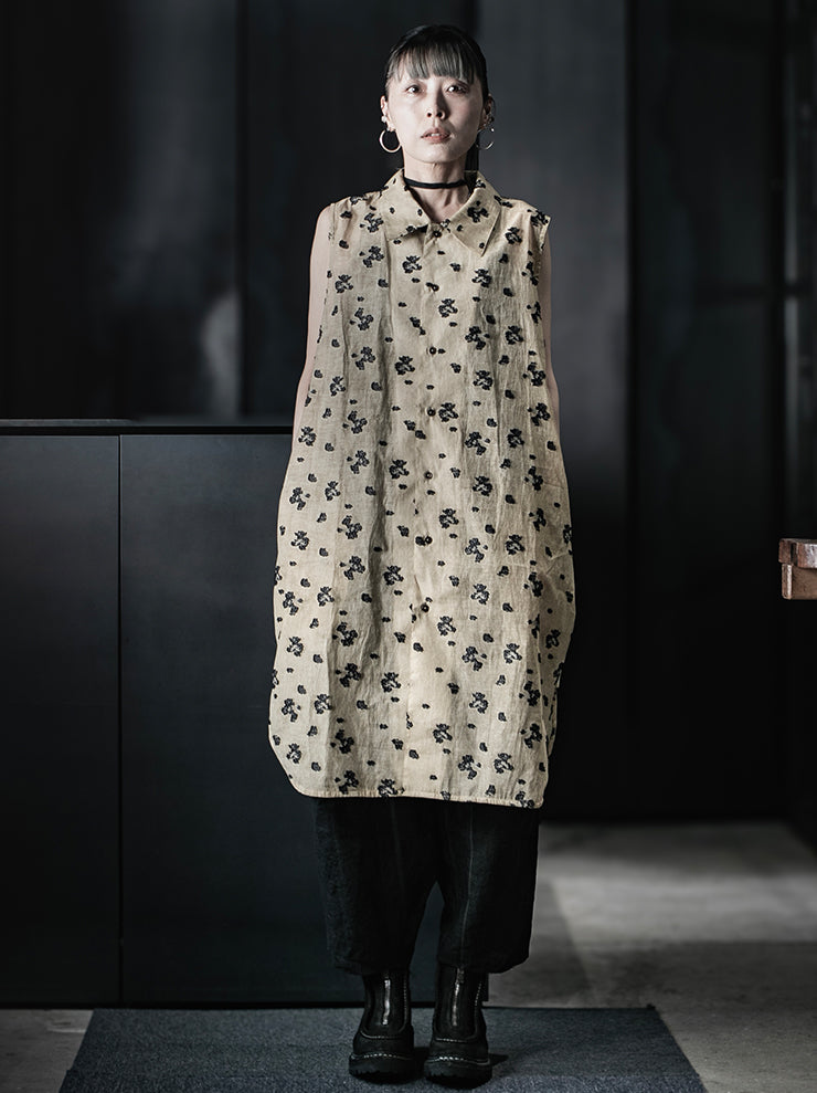CHIAHUNG SU<br>RELAXED-FIT SLEEVELESS HAND WOVEN ELONGATE SHIRT / FLORAL