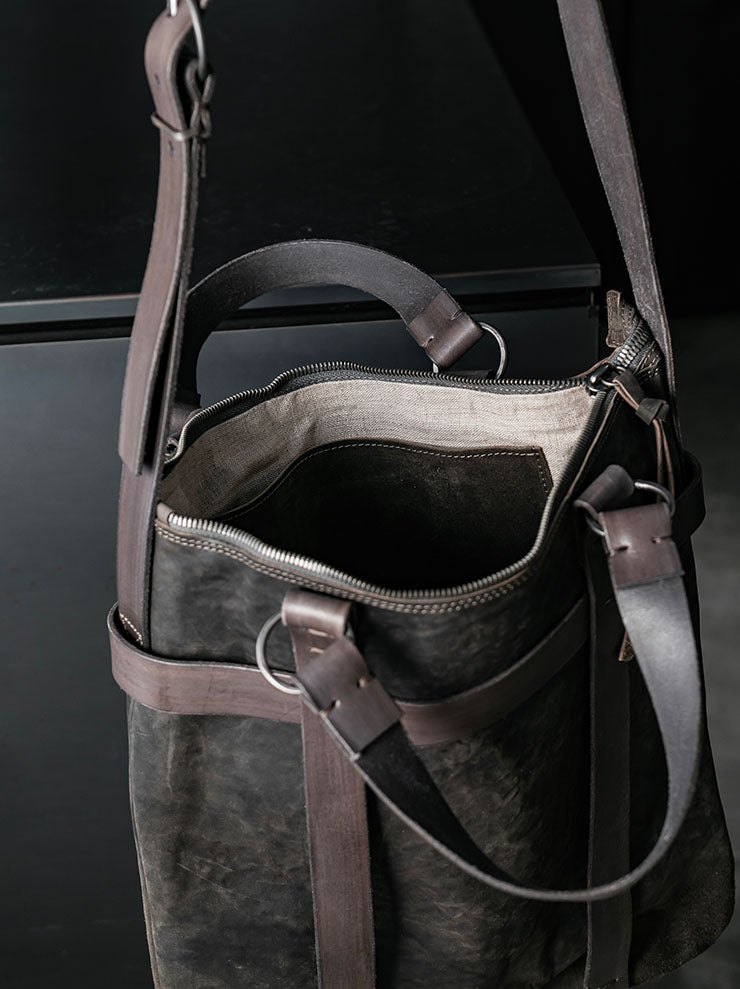 tagliovivo<br>ゲートトートバッグ CULATTA REVERSE / GRAPHITE