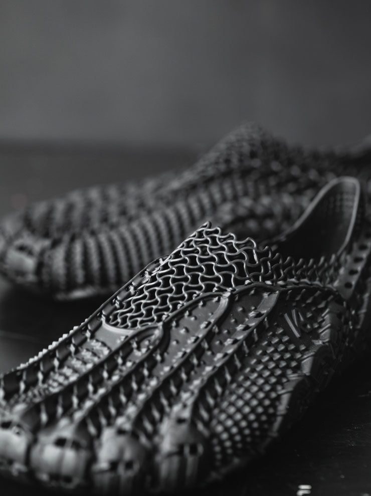 OUTBREAK LAB<br>MENS Barefoot 3D printed indoor training shoes / BLACK