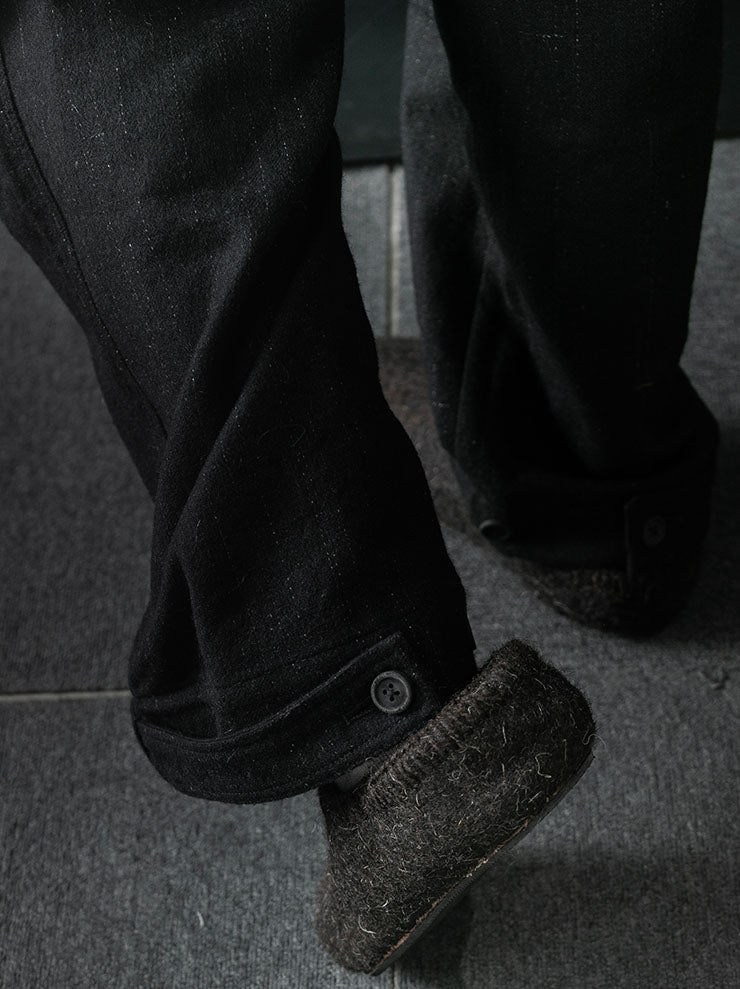 toward(s)<br>2 PLEAT PANTS IN DRIZZLE WEAVE WOOL / IRON INK BLACK