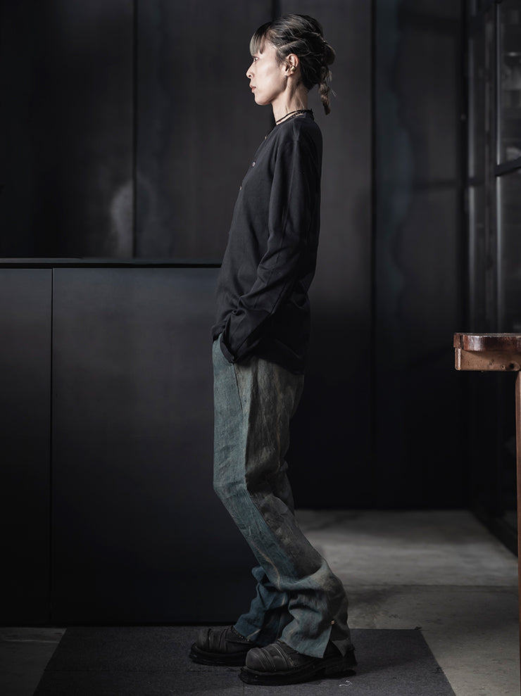 K’ANG <br>Unisex front buttoned round T-shirt / BLACK