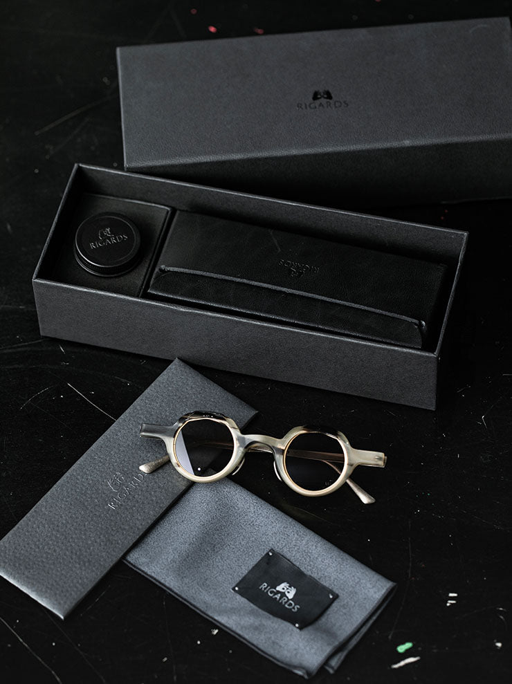 RIGARDS<br>GENUINE HORN フレームサングラス / LIGHT CAMO / RG1064