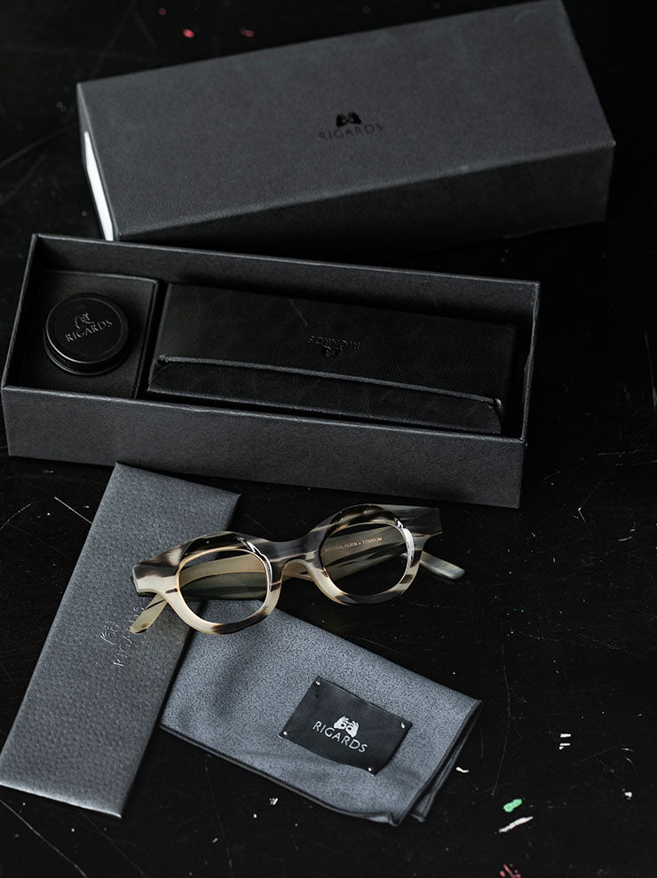 RIGARDS<br>GENUINE HORN フレームサングラス / LIGHT CAMO / RG1063