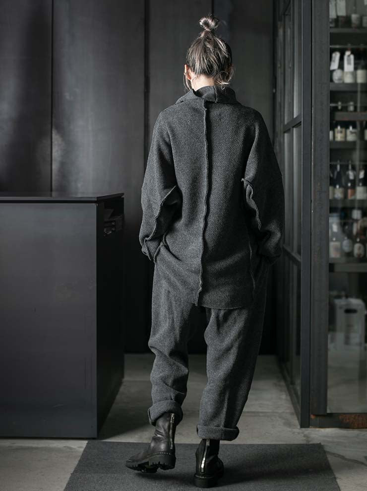 individual sentiments<br> UNISEX LOOSE SILHOUETTE HIGH NECK L/S T-Shirts  / medium gray