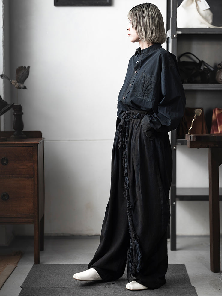 KINYAN LAM<br>UNISEX ナチュラルダイリラックスプリーツトラウザー / INDIGO BLUE
