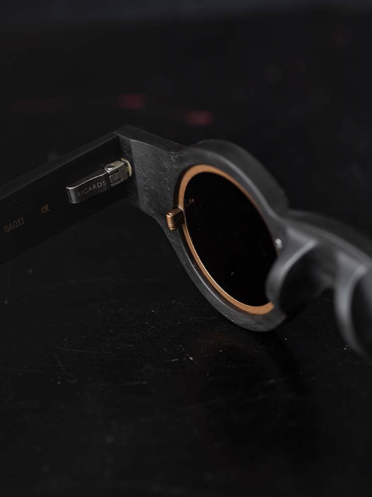 RIGARDS × ZIGGY CHEN<br/>GENUINE HORN フレームサングラス / BLACK / RG1940ZC