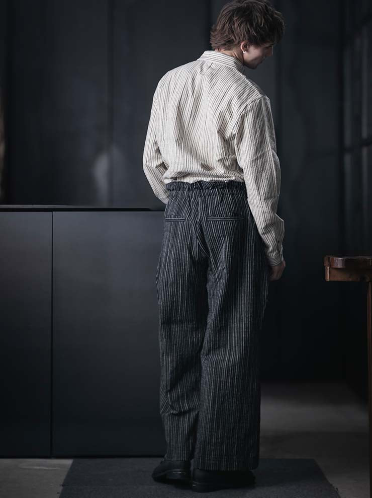 individual sentiments<br>UNISEX ラップワイドパンツ / black