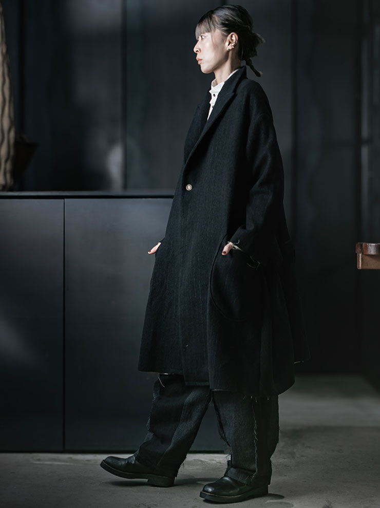 CHIAHUNG SU<br>WOMENS HAND WOVEN WOOLEN STRIPE OVER-SIZE COAT / BLACK STRIPE