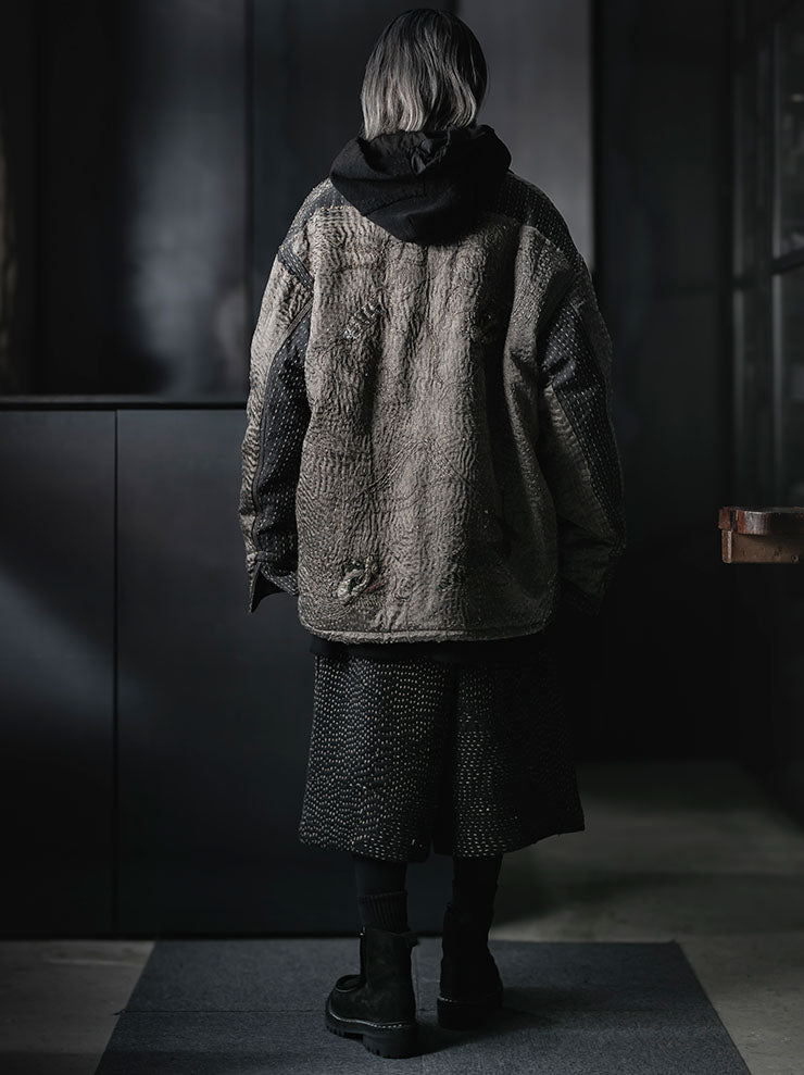 By Walid<br> MENS RAIN JACKET WADDED / GREEN DRAGON × CHARCOAL WOOL