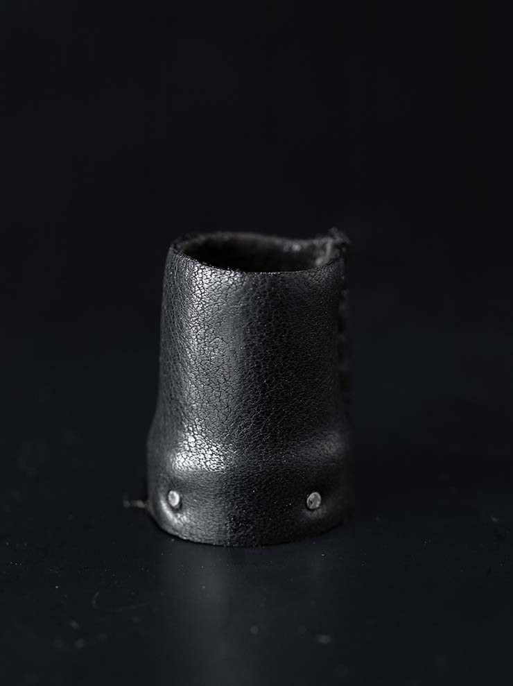 DETAJ<br>LEATHER RING / BLACK