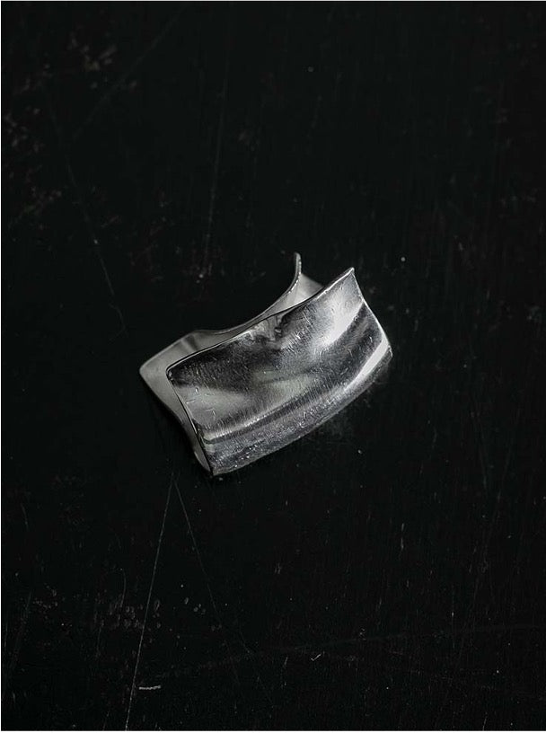 UMA WANG x DETAJ<br>25AW SILVER EAR CUFF / UD-25AW-E02-L