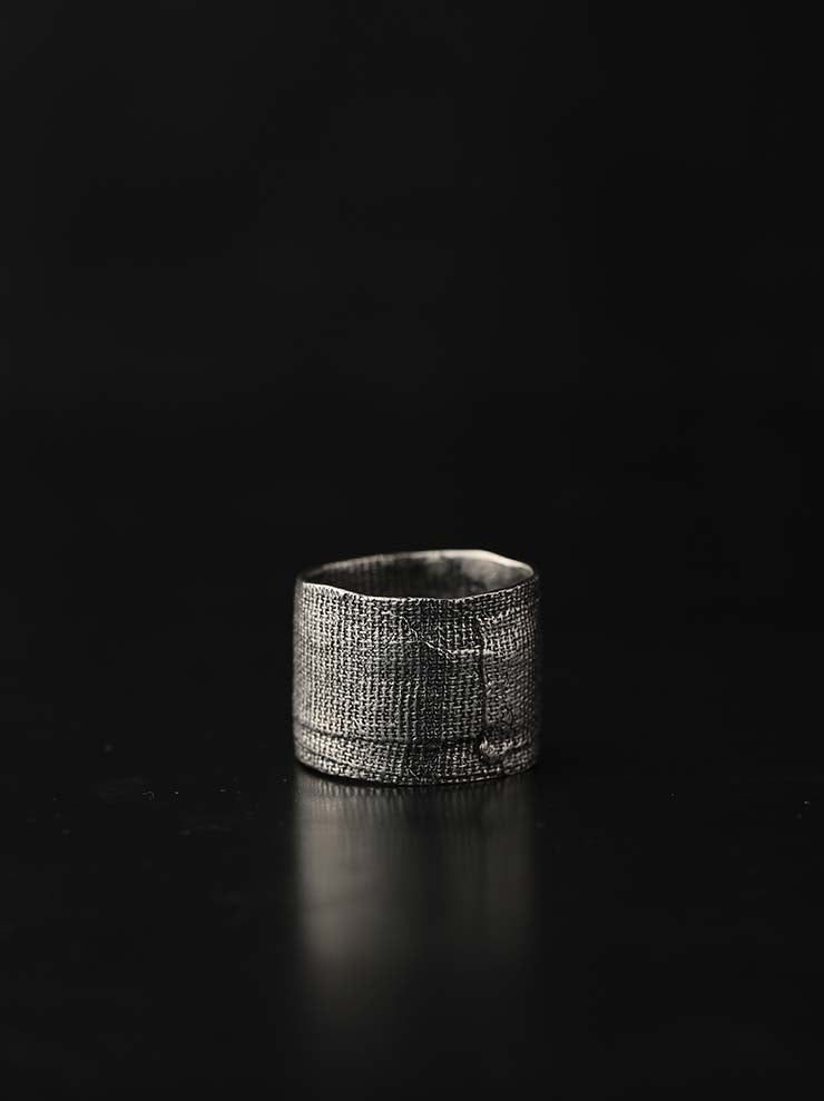 DETAJ <br>BANDAGE FIT RING / VINTAGE SILVER