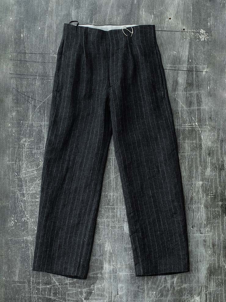 K'ANG<br> UNISEX PLEATED WAIST WIDE FIT TROUSERS / DARK GRAY