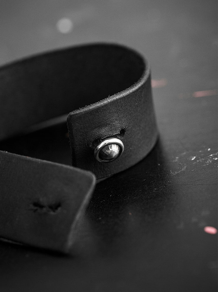 GUIDI<br> Small leather bracelet with silver G-BR0103 CV39T