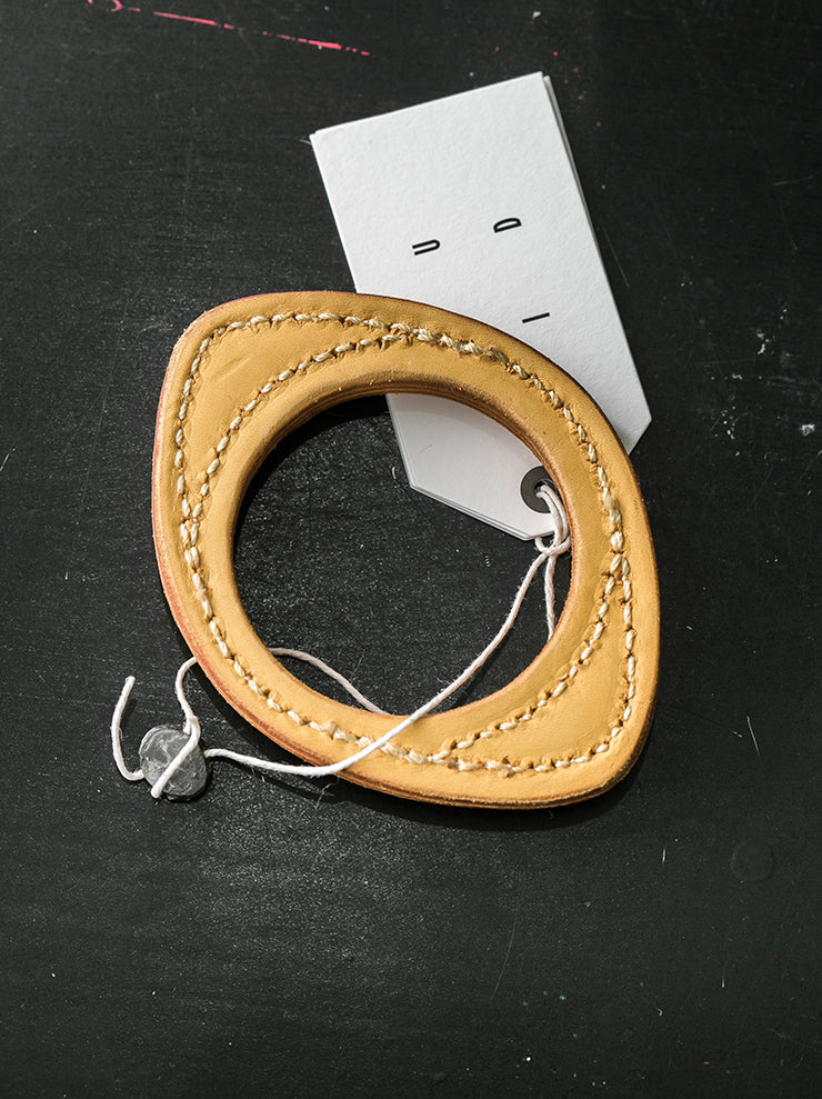 GUIDI<br> Leather bracelet S11 CURRY CO07T / CUOIO FULL GRAIN