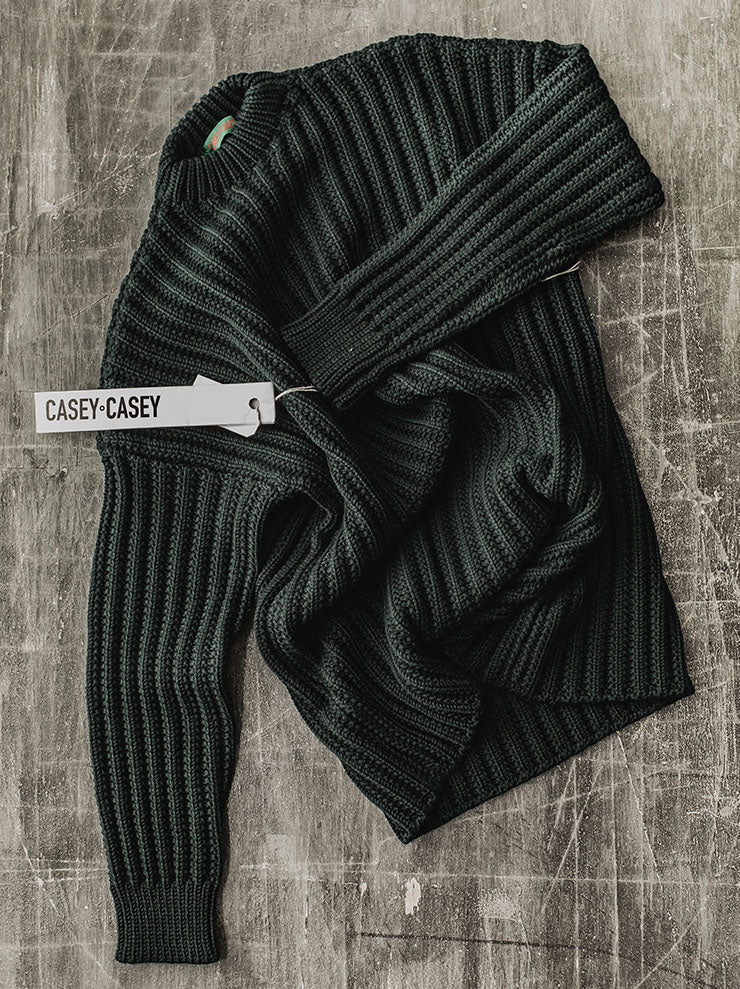 CASEY CASEY<br> UNISEX crew neck open rib sweater / GREEN