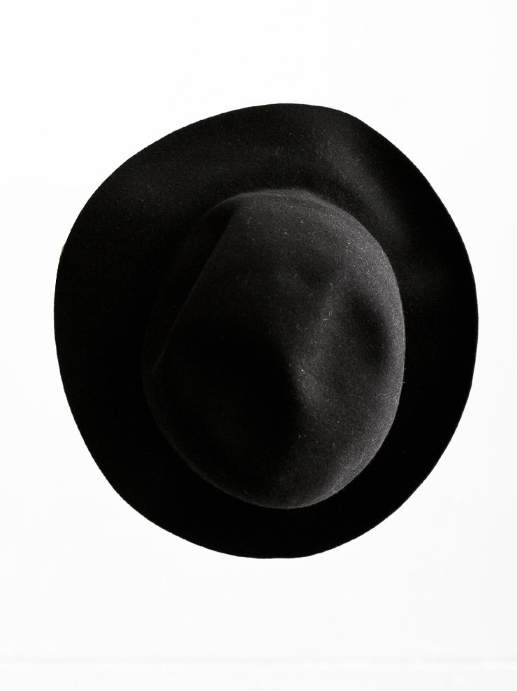 HORISAKI<br> Plain rabbit fur bowler hat BLACK / GRAY BAND