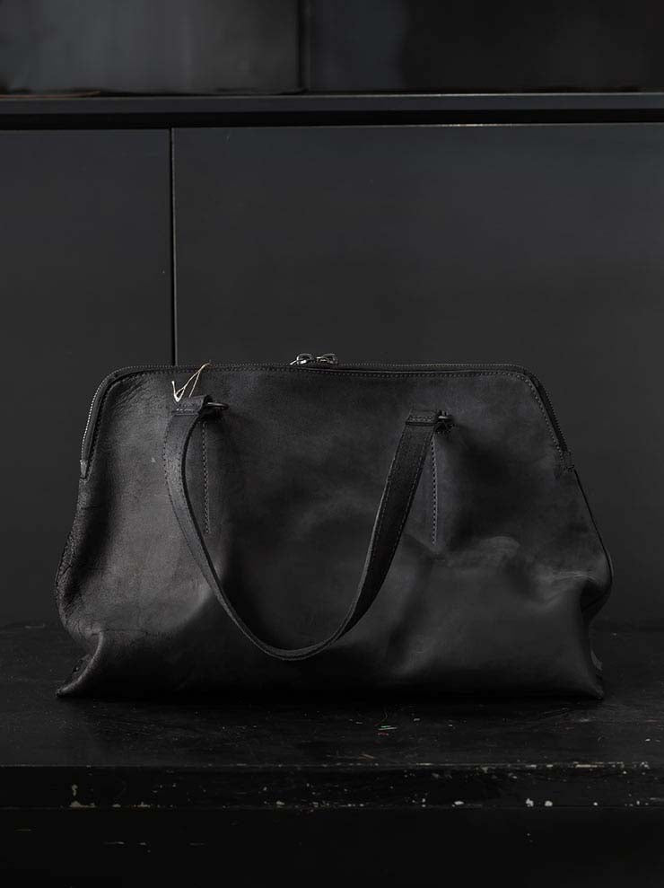 tagliovivo<br> Bowlet bag L / BLACK &amp; SILVER