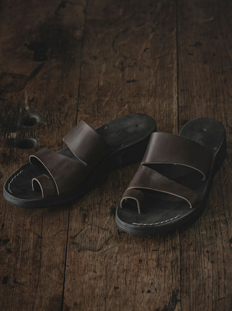 EMATYTE<br> WOMENS Calf Leather Sandal / Dark Brown