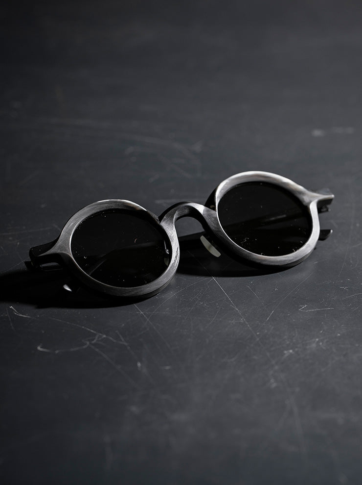 RIGARDS<br> GENUINE HORN &amp; TITANIUM frame sunglasses / BLACK &amp; WHITE / RG0161ZC