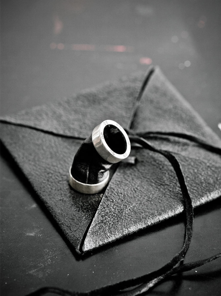 GUIDI<br> Silver x black diamond kangaroo leather detail ring G-AN01 BLKT