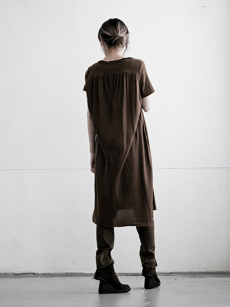 UMA WANG<br> Front-back switching dress BROWN