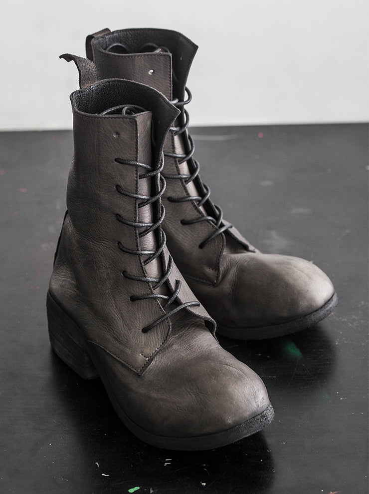 NUTSA MODEBADZE <br>Women's lace-up boots BEIGE ASH