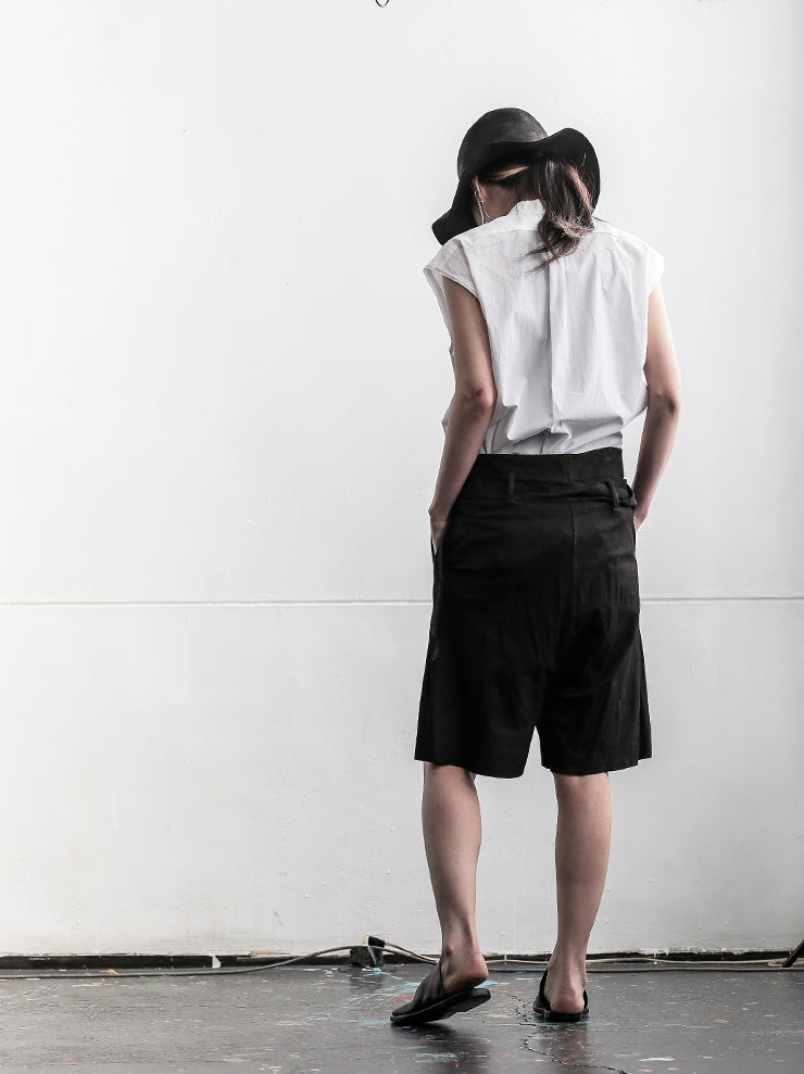 ISAAC SELLAM EXPERIENCE<br> leather shorts